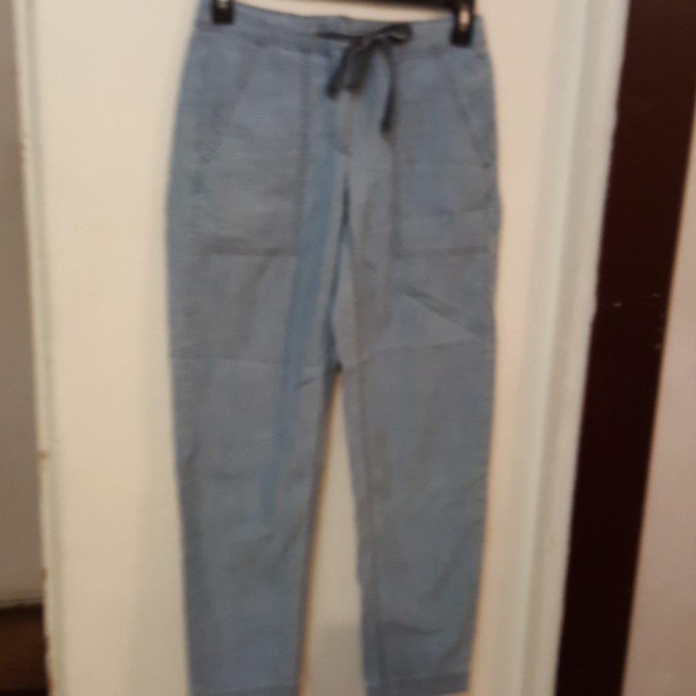 J. Crew cropped light blue  jeans
